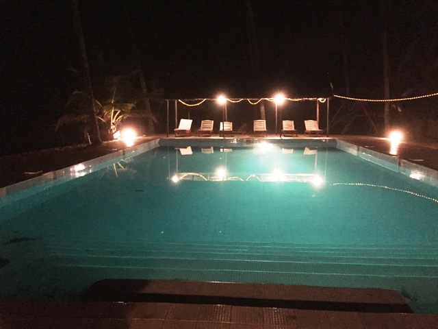 piscine nuit light